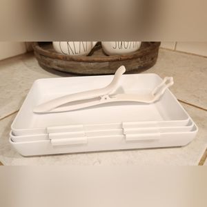 Pampered Chef Coatings Trays & Tongs (Box Not Included)